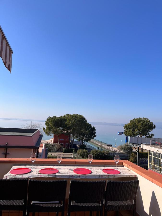 Favola Bella The Panoramic Penthouse Apartment Bardolino Exterior foto