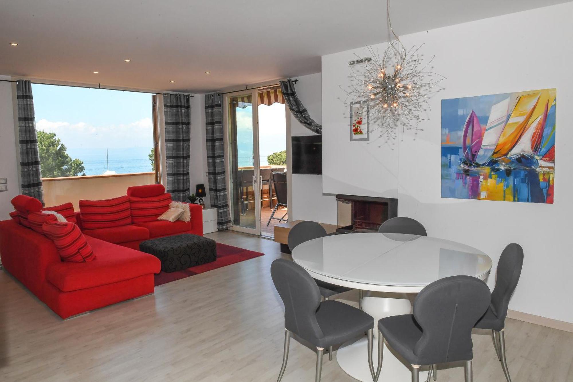 Favola Bella The Panoramic Penthouse Apartment Bardolino Exterior foto